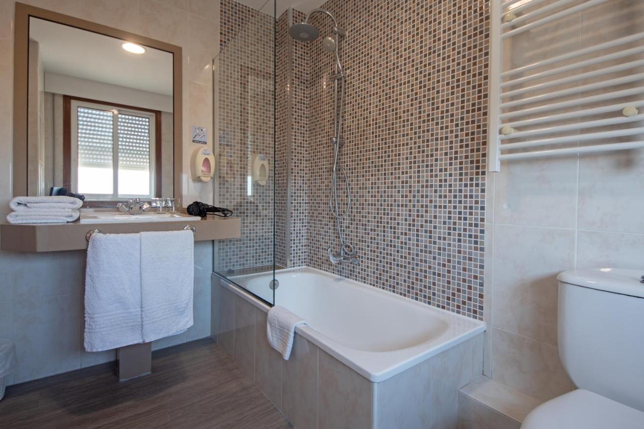 Hotel Carlos 96 Melide Ngoại thất bức ảnh