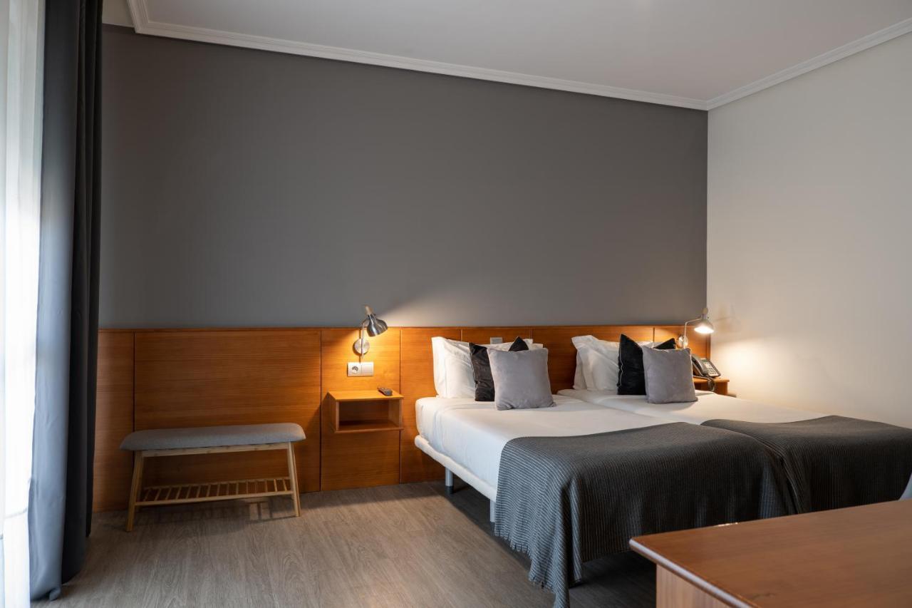 Hotel Carlos 96 Melide Ngoại thất bức ảnh
